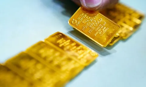Giá vàng hôm nay 18/8 tăng mạnh, vàng nhẫn lên 145,5 triệu đồng/lượng