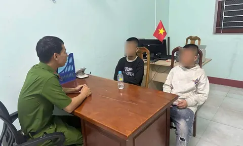 Hai anh em 12 và 13 tuổi tự ý lấy xe máy, đi hàng trăm cây số tìm bà ngoại