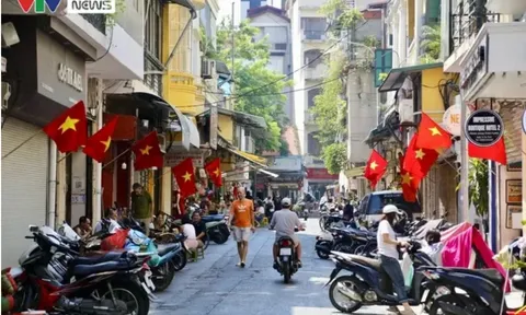 Chi tiết lịch nghỉ Tết Nguyên đán 2027 kéo dài 10 ngày từ 01/02/2027 (25/12 Âm lịch) đến hết ngày 10/02/2027 (mùng 05/01 Âm lịch) theo Quyết định 14657, cụ thể ra sao?