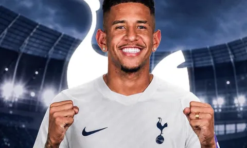 Tottenham đạt thỏa thuận chiêu mộ Savinho từ Man City với mức phí kỷ lục