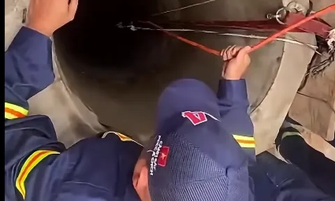 Người đàn ông rơi xuống giếng sâu, tuyệt vọng kêu cứu cho đến khi thấy ánh đèn cứu hộ