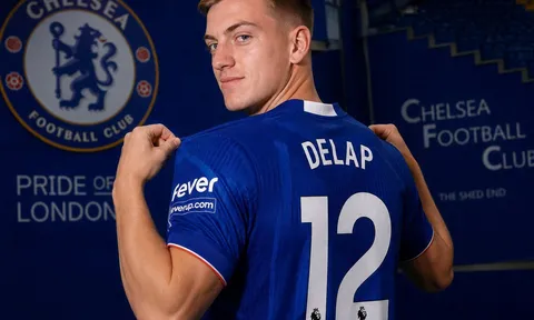 Nottingham Forest phá kỷ lục chuyển nhượng để đón Liam Delap từ Chelsea