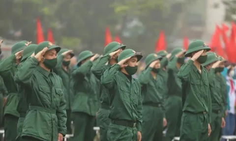 Hồ sơ xin tạm hoãn nghĩa vụ quân sự gồm những gì và thời gian nộp chậm nhất khi nào?
