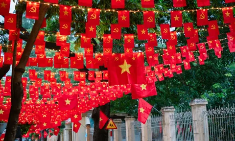 Lịch đi làm lại sau lễ Quốc Khánh 02/9/2026 cho toàn bộ CBCCVC và NLĐ ra sao?