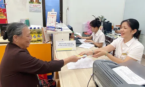 Trường hợp nào phải thôi hưởng trợ cấp xã hội hằng tháng từ 05/10/2026?