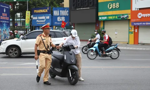 Hà Nội ra quân xử lý vi phạm giao thông của học sinh, phụ huynh từ 4/9