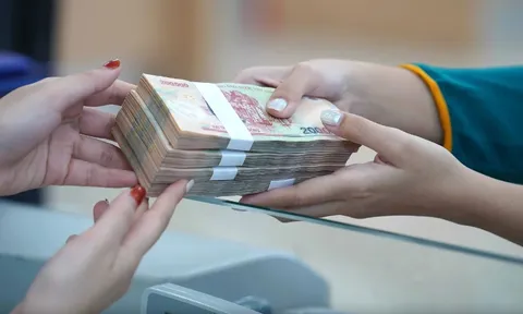 Công dân Việt Nam được nhận ít nhất 327.600 đồng/người/ngày mức chi tiền bồi dưỡng theo Thông tư 69 khi làm nhiệm vụ gì?