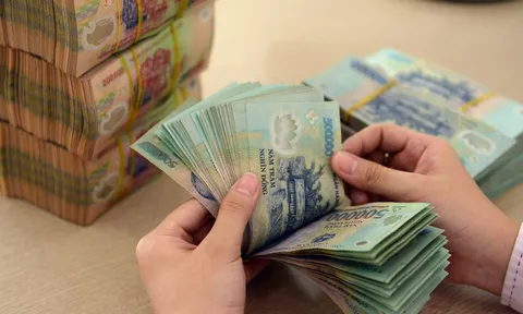 Quay lại công tác sau tinh giản: Khi nào phải hoàn trả tiền trợ cấp theo Nghị định 154?