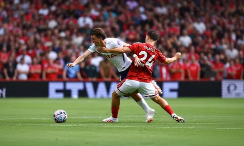 Tottenham bế tắc trước Nottingham Forest, tiếp tục chìm trong thất vọng
