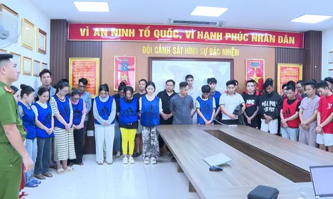 Bí mặt đằng sau những “người đàn ông thành đạt” và dòng tiền hơn 44,5 tỷ đồng qua 6 tài khoản