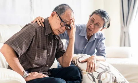 Về hưu rồi mới hiểu, càng khoe 3 điều này càng dễ chuốc phiền: Biết im lặng mới là phúc