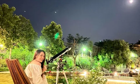 Cơ ngơi rộng hàng nghìn mét vuông đẹp như khu nghỉ dưỡng của Mỹ Tâm ở TP.HCM