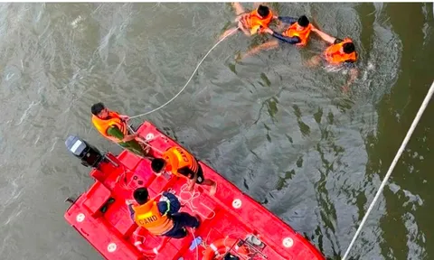 Danh tính nam thanh niên để lại máy ảnh, vé tàu rồi nhảy xuống sông Hương