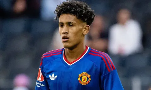 Manchester United đối mặt nguy cơ mất tài năng trẻ JJ Gabriel