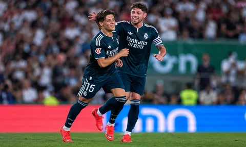 Real Madrid thoát hiểm phút cuối, Espi giúp Mourinho giữ trọn 3 điểm