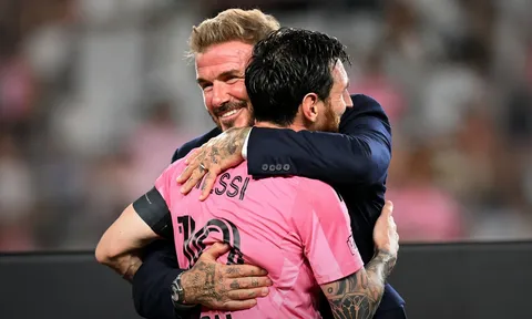 David Beckham lên tiếng ủng hộ Messi trong cuộc đua Quả bóng Vàng