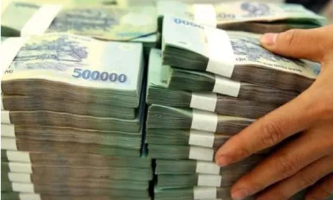 Thu hồi toàn bộ tiền hỗ trợ đã chi trả cho người hoạt động KCT ở thôn, tổ dân phố theo Nghị quyết 34 khi thuộc trường hợp nào?