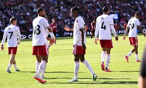 Liverpool đánh bại Bournemouth 1-0, Isak tiếp tục ghi dấu ấn