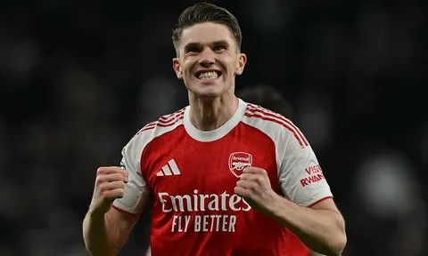 Gyökeres phát tín hiệu rời Arsenal, Milan và Juventus lập tức nhập cuộc