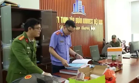 Thi hành lệnh khởi tố  Nguyễn Thị Lệ Quyên SN 1991