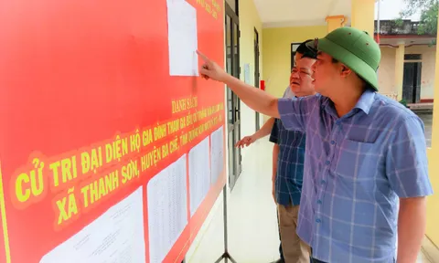 Các trường hợp cho thôi làm Trưởng thôn, Tổ trưởng tổ dân phố năm 2026 theo Quyết định 90 thực hiện theo quy định nào?