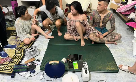 Kiểm tra nhà dân lúc 0h40, công an phát hiện thứ bất thường trong phòng bếp, Phạm Thị Linh SN 1992 bị bắt khẩn cấp