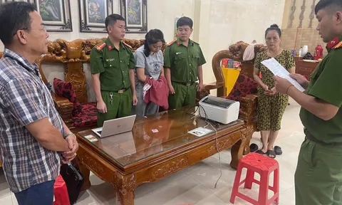 Biết bạn đang mang thai, Doãn Thị Huyền Trang vẫn rủ bạn làm "chuyện đáng trách"