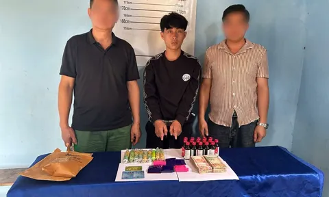 Bắt Thạo Công Trang SN 2000, phát hiện "thứ kinh hoàng" khi khám xét nơi ở