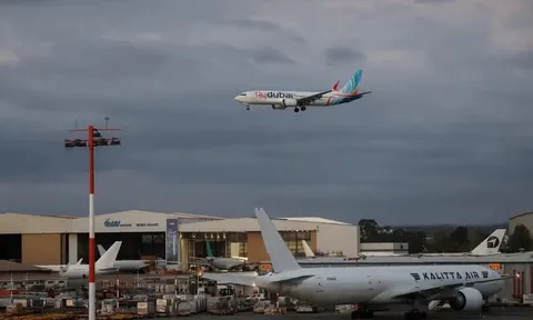 Hai phút sinh tử trên chuyến bay FZ1073 của Flydubai: Cuộc vật lộn trong buồng lái