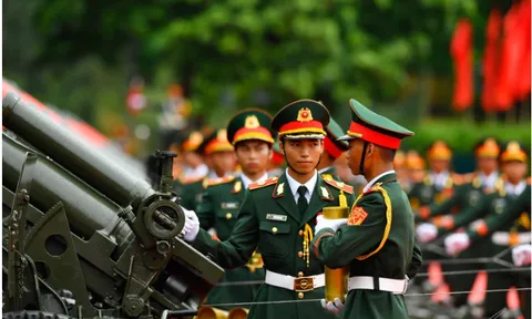 Sĩ quan, Quân nhân chuyên nghiệp, Công nhân viên chức quốc phòng được tặng quà 3.000.000 đồng/người theo Nghị quyết 47 nhân ngày 19/10/2026 khi đang công tác tại đâu?