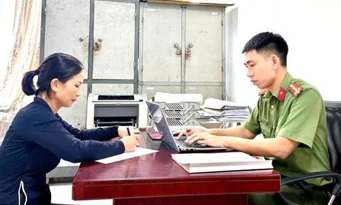 Nguyễn Thị Hằng SN 1986 đã ra đầu thú
