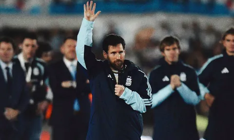 Messi chính thức nói lời chia tay Argentina, Monumental chìm trong cảm xúc