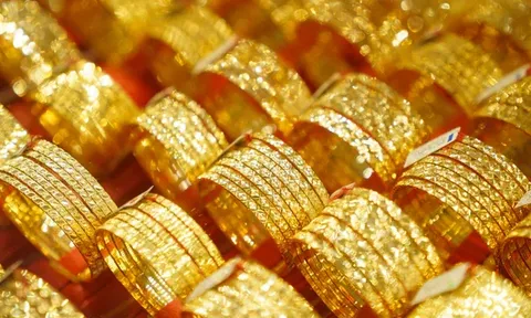 Giá vàng chiều 8/10: Thế giới nối dài đà giảm