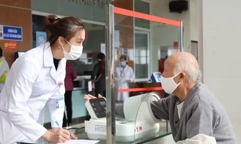 Mức hưởng BHYT đúng tuyến, trái tuyến mới nhất: Khi nào được hưởng 100%?
