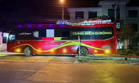 Xử lý "cung điện di động"