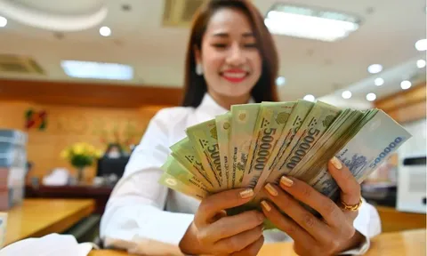 Mỗi người lao động được nhận gần 7.600.000 đồng tiền thưởng từ 01/10/2026 (bằng 03 lần mức lương cơ sở) theo Nghị định 368 khi đạt danh hiệu nào?