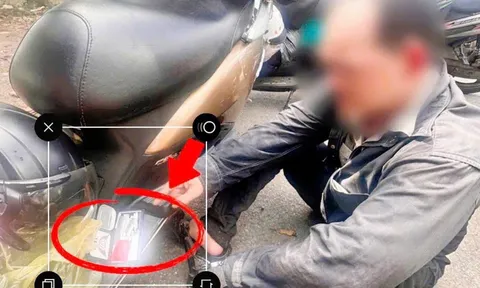 Bỏ xe máy chạy trốn CSGT trên Quốc lộ 51, người đàn ông lộ "hành vi mờ ám"
