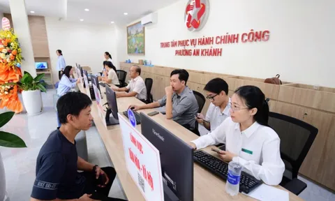 Từ ngày 12/10/2026, xét nâng bậc lương trước thời hạn cho cán bộ công chức viên chức  theo Quyết định 68 với thứ tự ưu tiên ra sao?