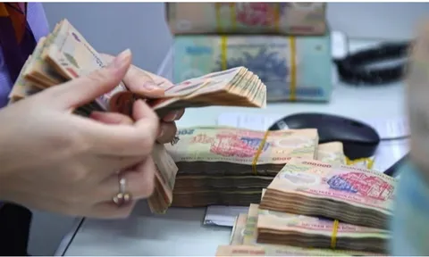 Người hoạt động không chuyên trách ở thôn, tổ dân phố nhận từ 6.325.000 đến 7.084.000 đồng từ 10/10/2026 tiền phụ cấp hằng tháng theo Nghị quyết 97, cụ thể ra sao?