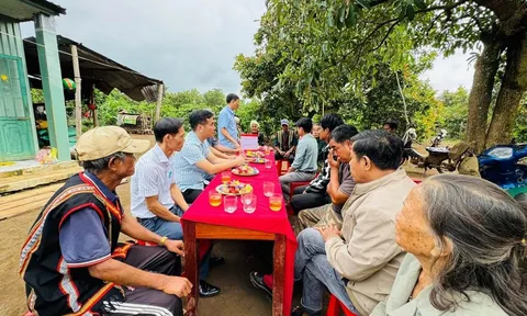 Đào tạo, bồi dưỡng đối với người hoạt động KCT và người tham gia hoạt động ở thôn, tổ dân phố từ 25/10/2026 theo Quyết định 148, cụ thể ra sao?