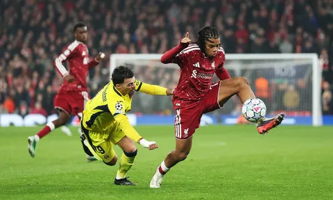 Liverpool ngược dòng nghẹt thở, Mac Allister tiết lộ thay đổi đáng chú ý