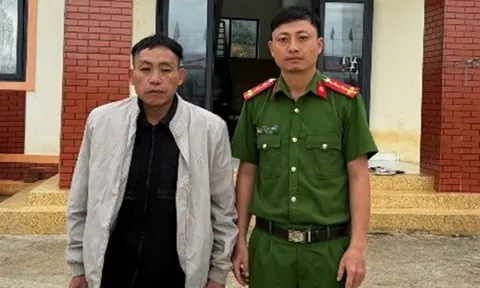 Giải cứu người đàn ông rơi xuống giếng giữa đêm, mắc kẹt gần 10 tiếng