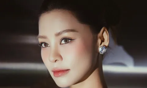 Từng đỗ thủ khoa, nữ ca sĩ sinh năm 1989 khiến dân tình trầm trồ vì sắc vóc tuổi 37 và cuộc sống như mơ bên đạo diễn hơn 11 tuổi