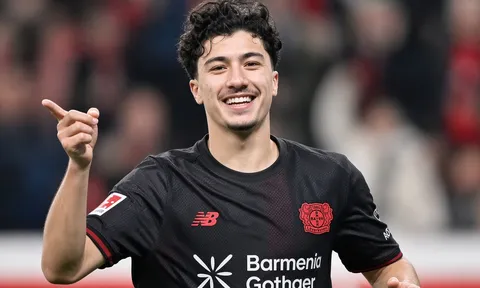 PSG nhắm sao trẻ gốc Việt, tính thay cho Kvaratskhelia