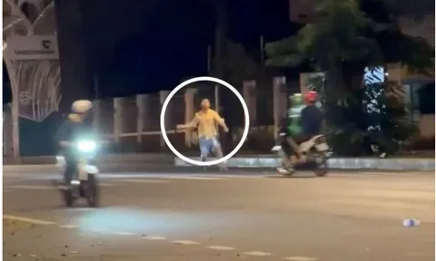 Người đàn ông ở Đắk Lắk dùng dây nịt đánh người đi đường, hé lộ nguyên nhân gây bất ngờ