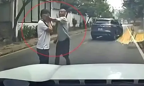 Tài xế ô tô bị đấm, đá sau va chạm giao thông ở Phú Thọ, công an vào cuộc