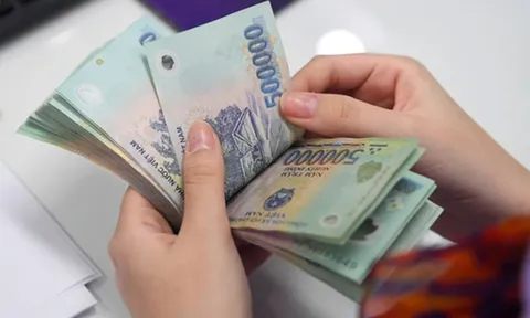 Từ ngày 18/10/2026, mức trợ cấp cho người hoạt động không chuyên trách ở ấp, khóm nghỉ việc do sắp xếp theo Nghị quyết 70 ra sao?