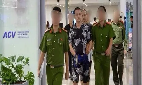 Phát hiện kiện hàng bất thường ở Hà Nội, hé lộ đường dây ma túy hơn 55 kg