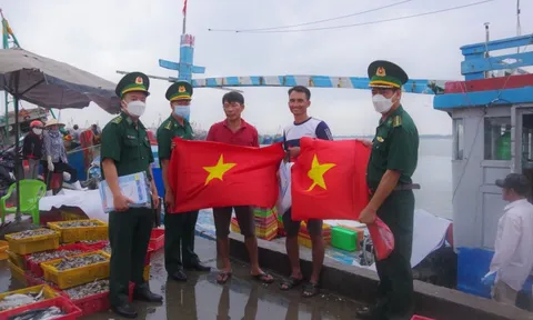 Vi phạm nhiều lỗi, 15 thuyền trưởng tàu cá bị phạt hơn 700 triệu đồng