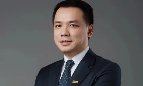 Eximbank biến động thượng tầng